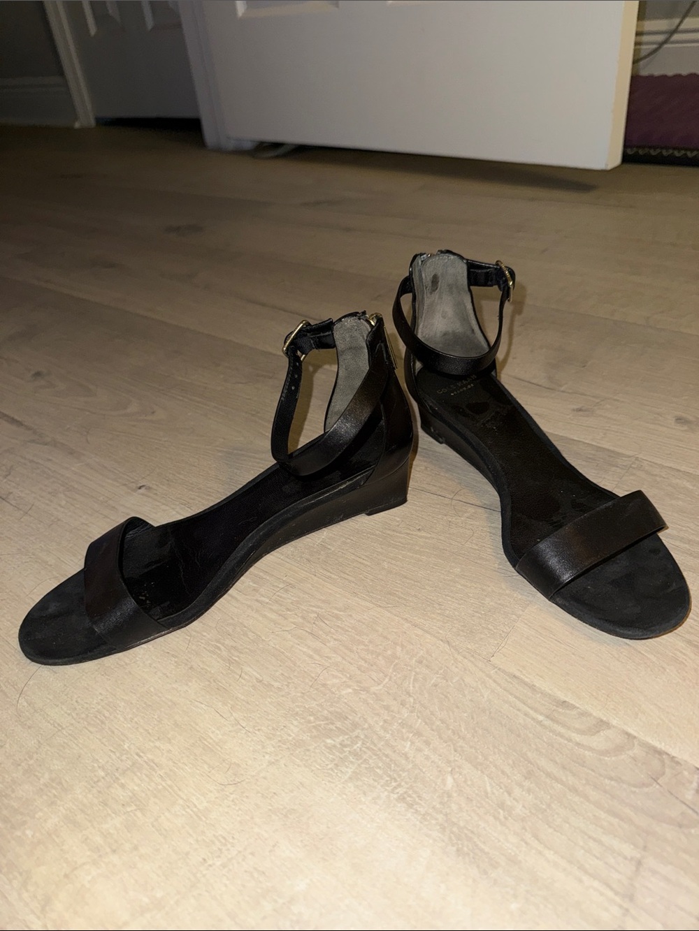 Cole Haan Black Leather Strappy Ankle Buckle Sandals